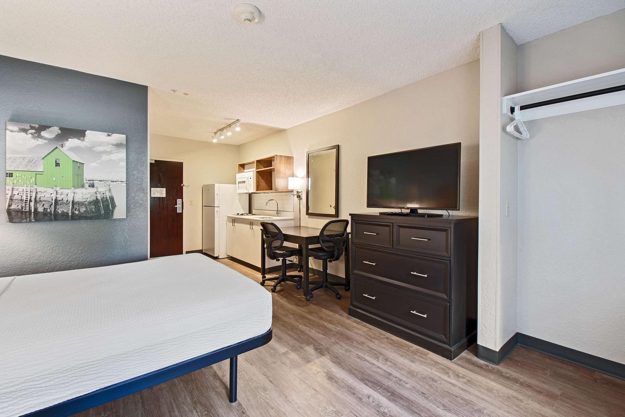 Extended Stay America Suites - Boston - Burlington Bagian luar foto